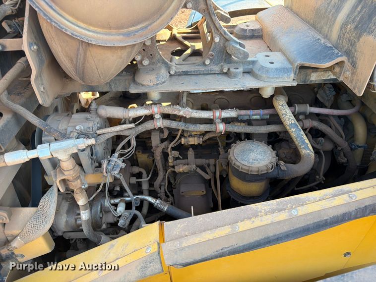 image for item DQ7916 2011 Caterpillar 966K wheel loader