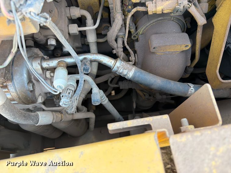image for item DQ7916 2011 Caterpillar 966K wheel loader