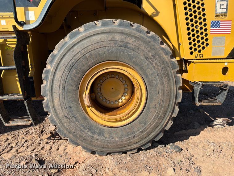 image for item DQ7916 2011 Caterpillar 966K wheel loader