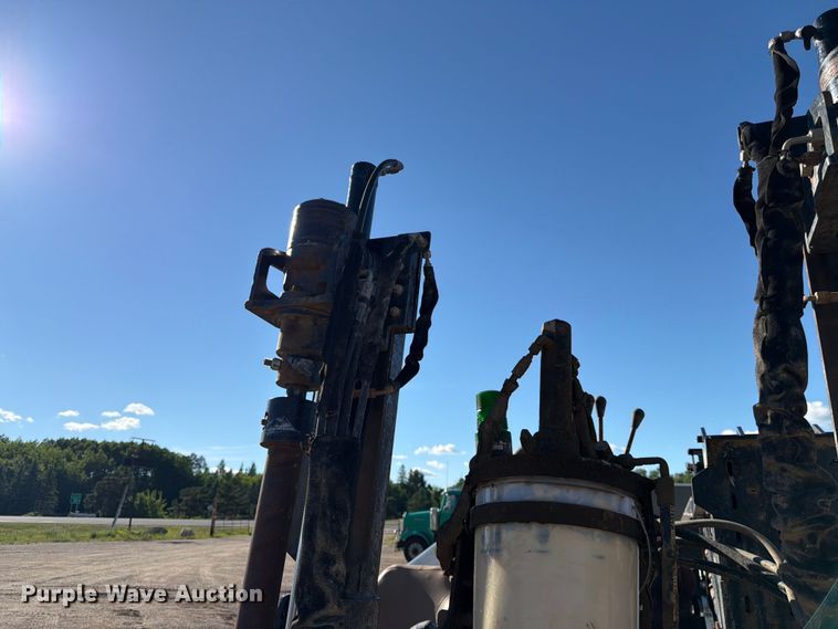image for item DQ7927 2015 Ditch Witch JT25 directional boring unit