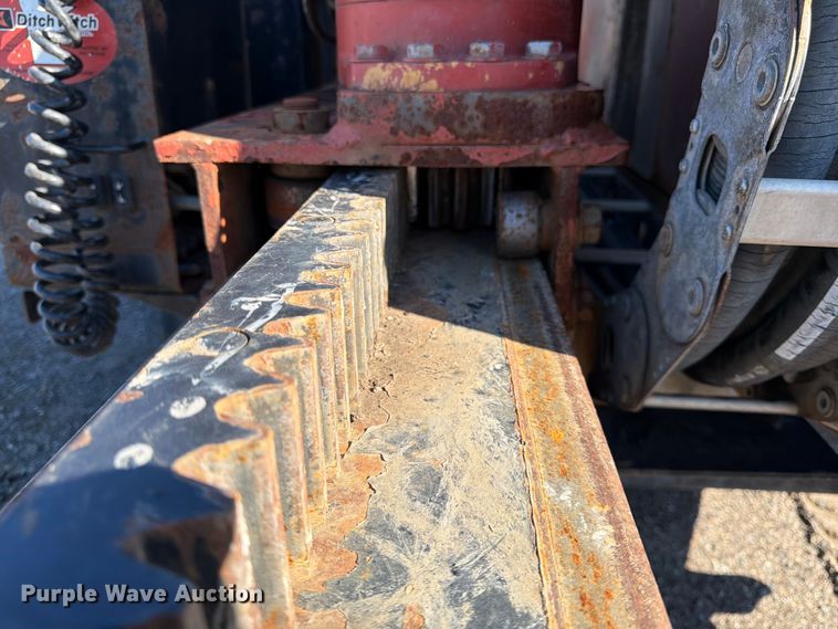 image for item DQ7927 2015 Ditch Witch JT25 directional boring unit