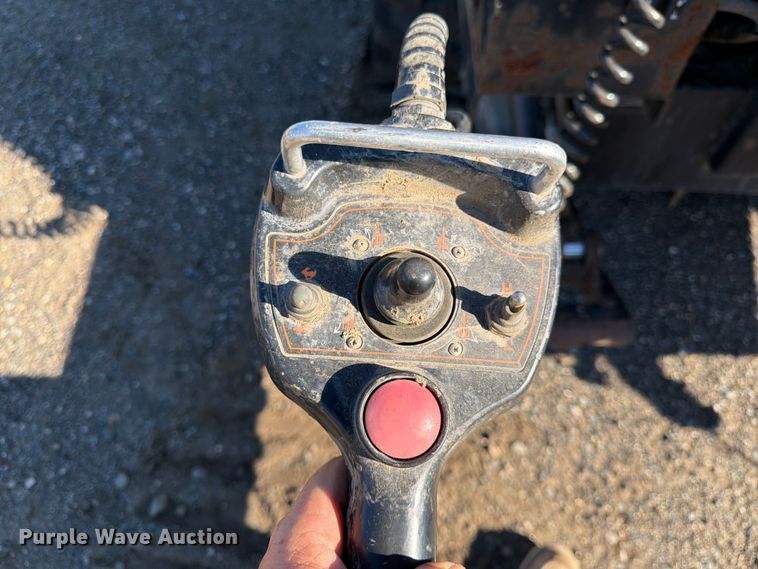 image for item DQ7927 2015 Ditch Witch JT25 directional boring unit