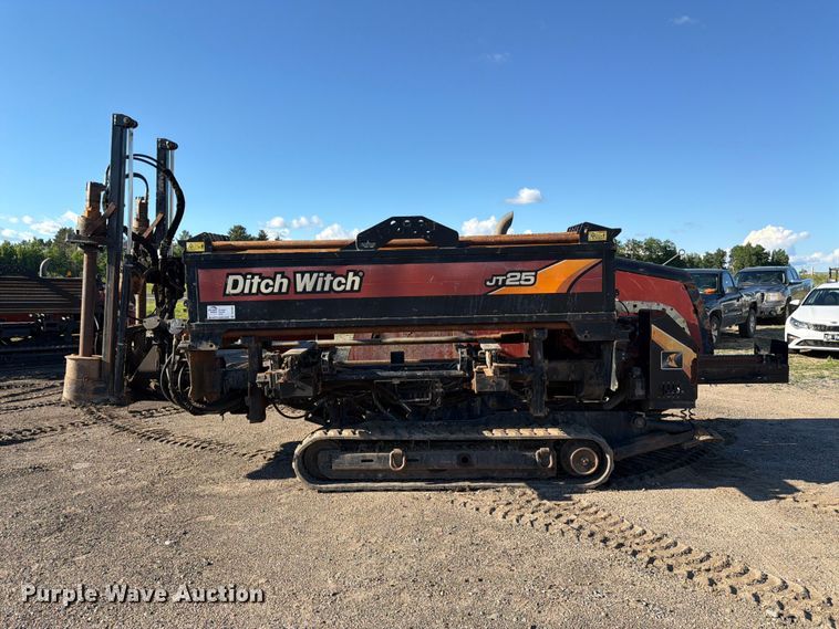 image for item DQ7928 2015 Ditch witch JT25 directional boring unit