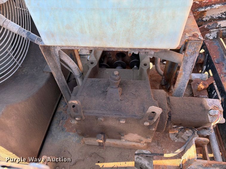image for item DQ7928 2015 Ditch witch JT25 directional boring unit