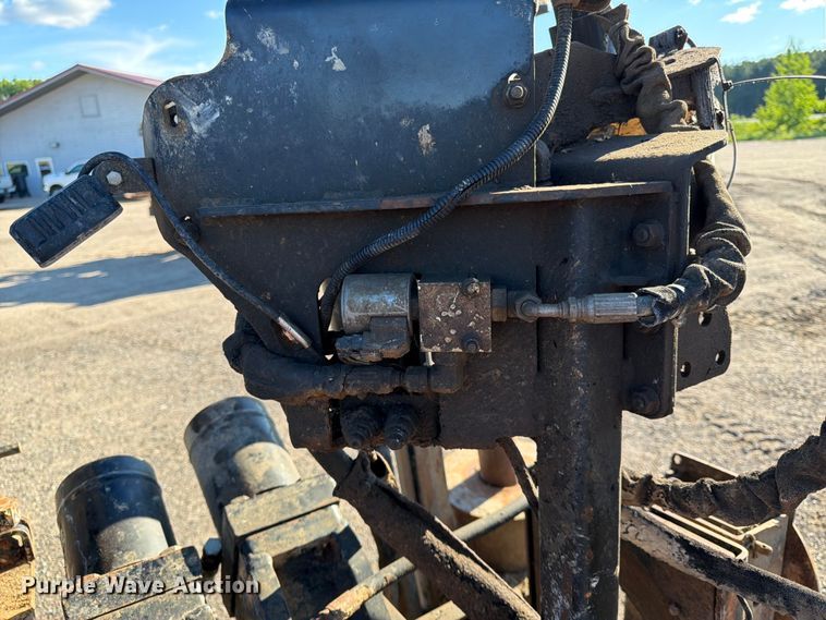 image for item DQ7928 2015 Ditch witch JT25 directional boring unit