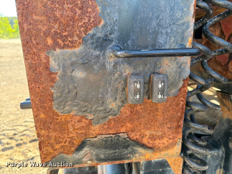 image for item DQ7928 2015 Ditch witch JT25 directional boring unit