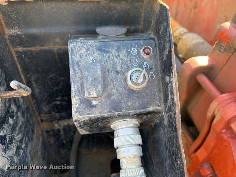 image for item DQ7929 2014 Ditch Witch JT25 directional boring unit
