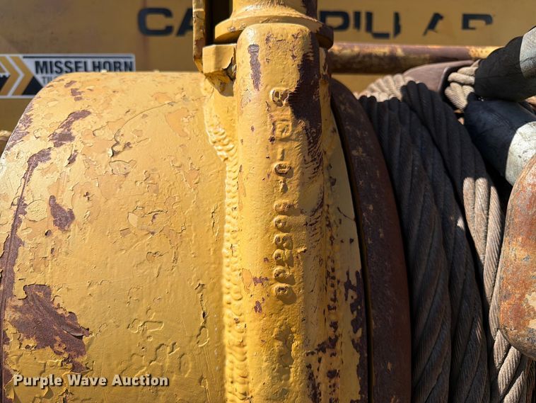 image for item DQ7930 1972 Caterpillar D8H cable plow