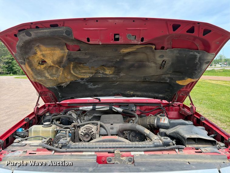 image for item DQ7932 1996 Ford F450 Super Duty flatbed truck