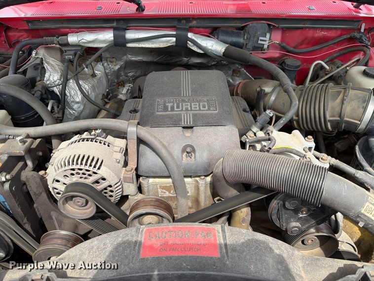 image for item DQ7932 1996 Ford F450 Super Duty flatbed truck