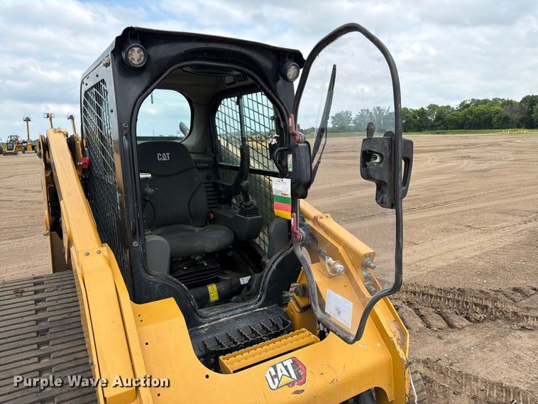 image for item DQ7937 2023 Caterpillar 279D3 XPS tracked skid steer loader