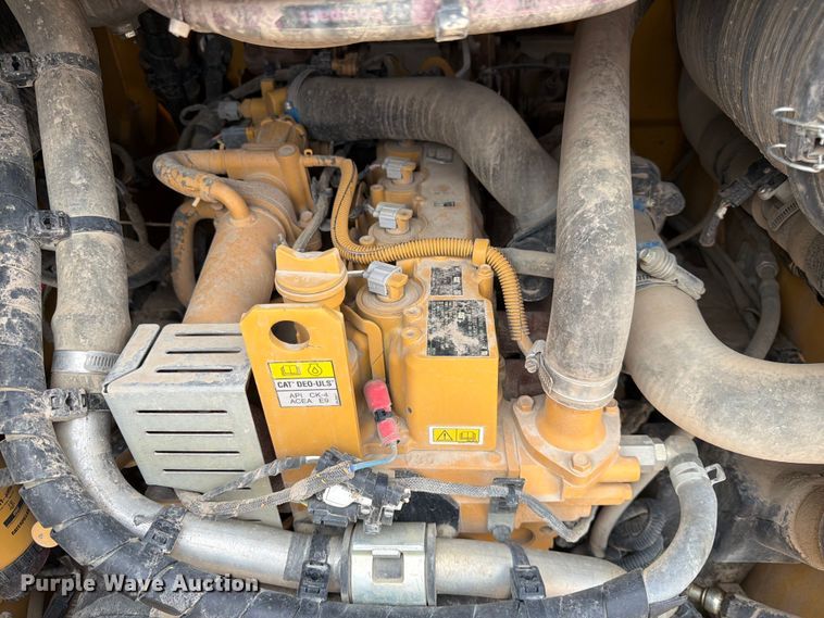 image for item DQ7937 2023 Caterpillar 279D3 XPS tracked skid steer loader