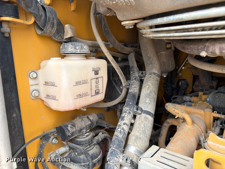 image for item DQ7937 2023 Caterpillar 279D3 XPS tracked skid steer loader