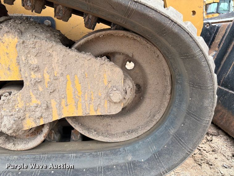 image for item DQ7937 2023 Caterpillar 279D3 XPS tracked skid steer loader