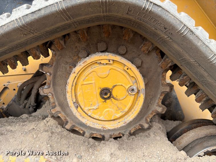 image for item DQ7937 2023 Caterpillar 279D3 XPS tracked skid steer loader