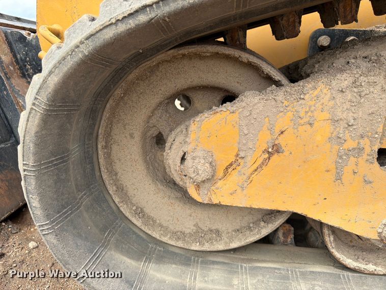 image for item DQ7937 2023 Caterpillar 279D3 XPS tracked skid steer loader