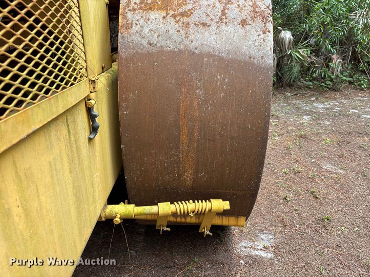 image for item DU6318 Ingram 12-Ton double drum roller