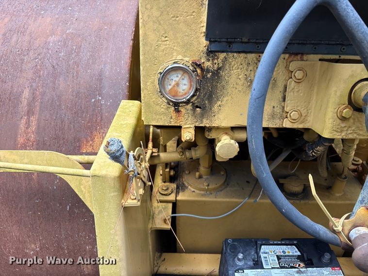 image for item DU6318 Ingram 12-Ton double drum roller