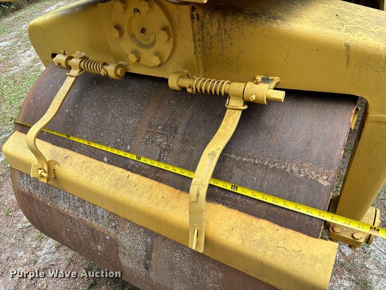 image for item DU6318 Ingram 12-Ton double drum roller