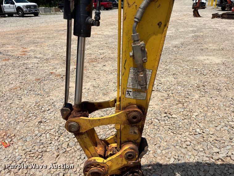image for item DU6322 2016 Yanmar VIO25-6A mini excavator