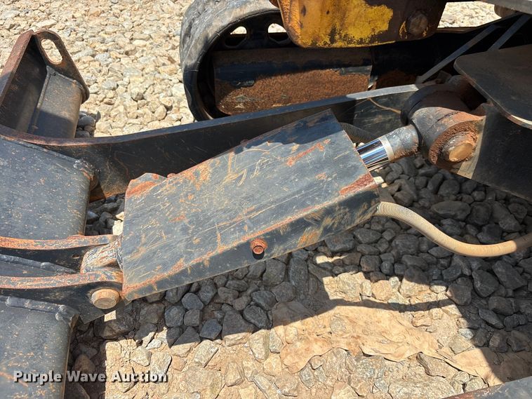 image for item DU6322 2016 Yanmar VIO25-6A mini excavator