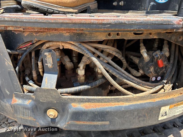 image for item DU6322 2016 Yanmar VIO25-6A mini excavator