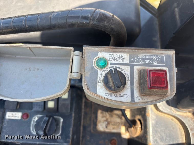 image for item DU6322 2016 Yanmar VIO25-6A mini excavator