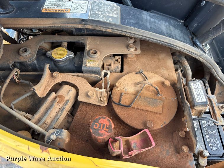 image for item DU6322 2016 Yanmar VIO25-6A mini excavator