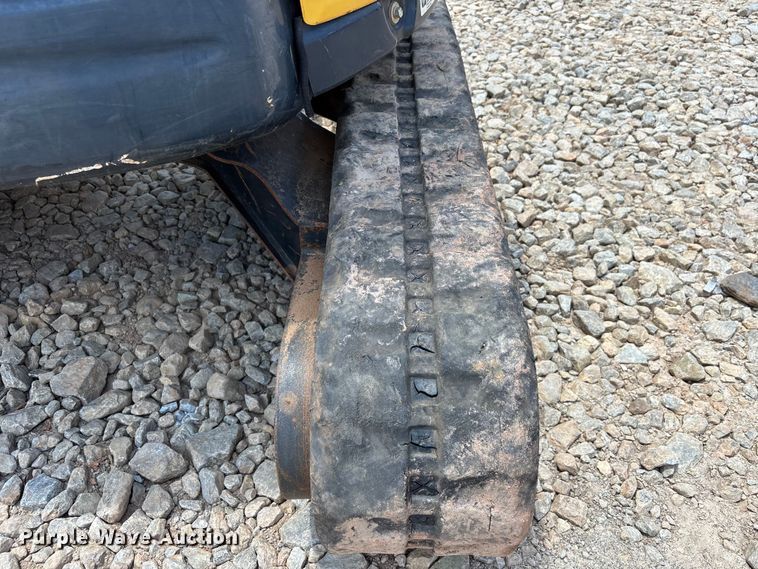 image for item DU6322 2016 Yanmar VIO25-6A mini excavator