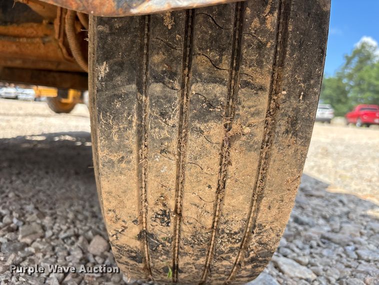 image for item DU6324 2014 Vermeer VX50-500 vacuum excavator