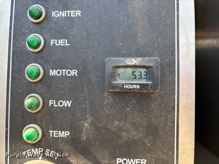 image for item DU6336 2022 Freightliner 114SD hydrovac truck