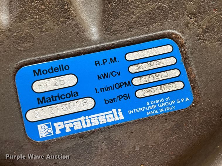 image for item DU6336 2022 Freightliner 114SD hydrovac truck