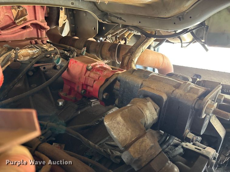 image for item DU6336 2022 Freightliner 114SD hydrovac truck
