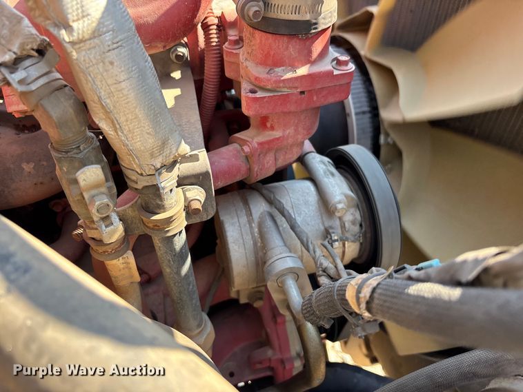 image for item DU6336 2022 Freightliner 114SD hydrovac truck