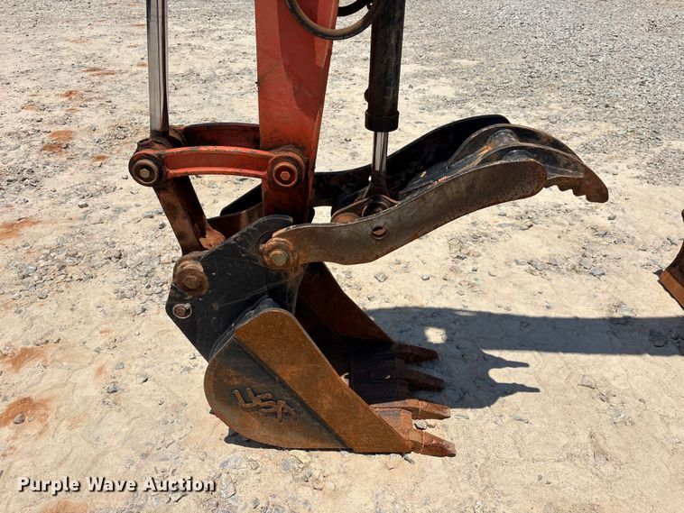 image for item DU6339 2019 Kubota KX057-4 mini excavator