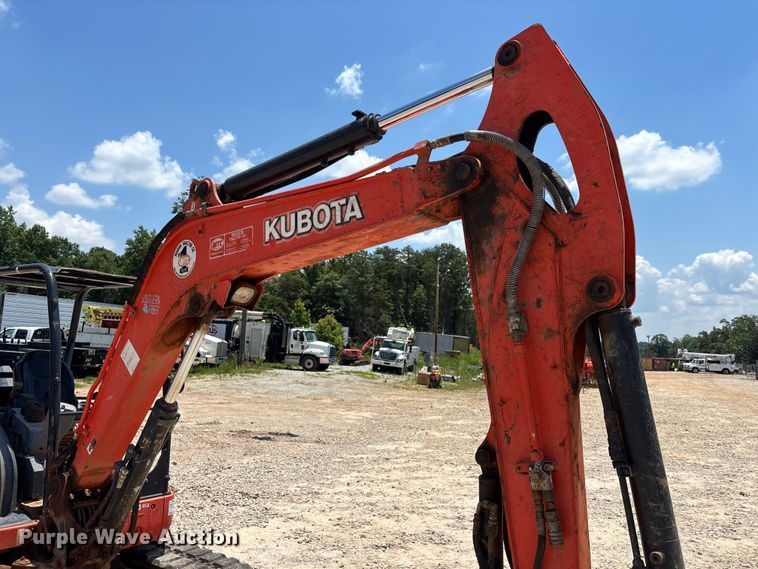 image for item DU6339 2019 Kubota KX057-4 mini excavator
