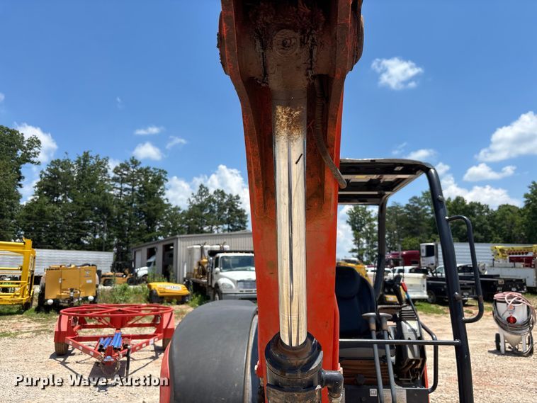image for item DU6339 2019 Kubota KX057-4 mini excavator