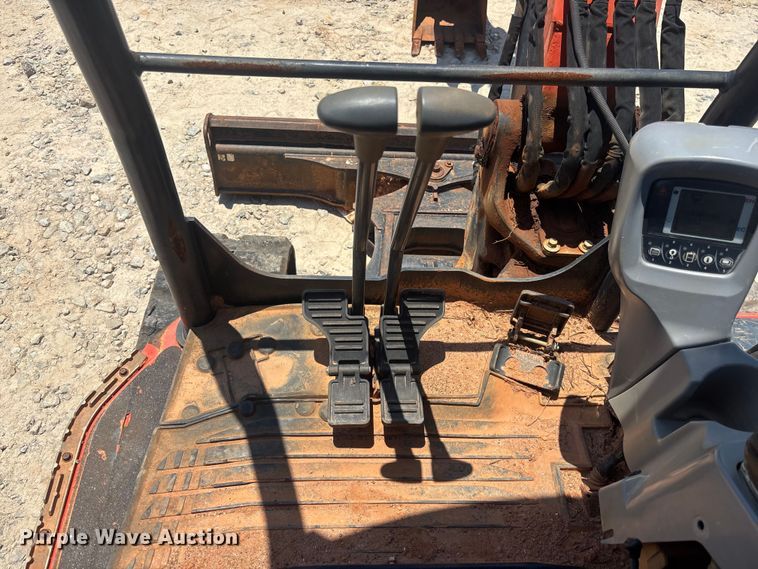 image for item DU6339 2019 Kubota KX057-4 mini excavator