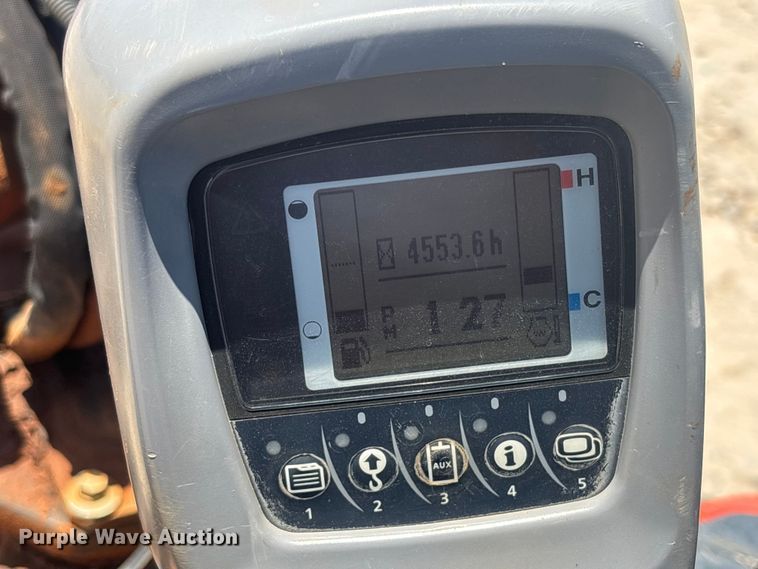 image for item DU6339 2019 Kubota KX057-4 mini excavator