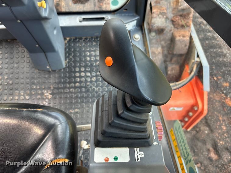image for item DU6361 2018 HAMM H 10i P combination vibratory roller