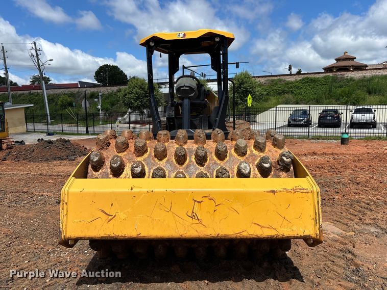 image for item DU6362 2022 Caterpillar CP11 GC single drum vibratory roller