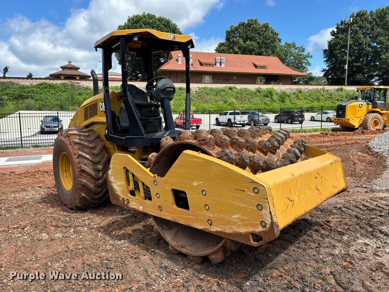 image for item DU6362 2022 Caterpillar CP11 GC single drum vibratory roller