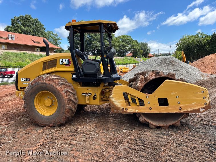 image for item DU6362 2022 Caterpillar CP11 GC single drum vibratory roller
