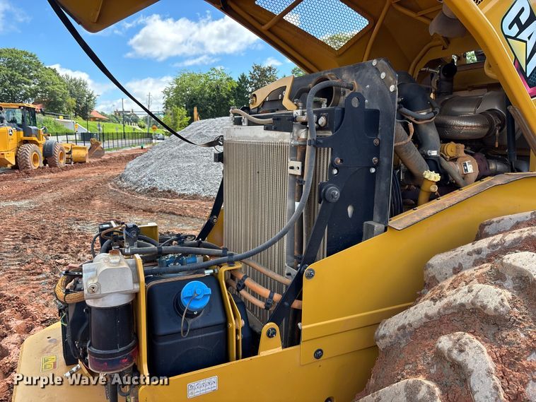 image for item DU6362 2022 Caterpillar CP11 GC single drum vibratory roller
