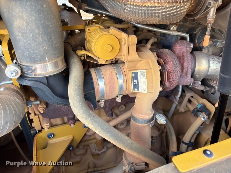 image for item DU6362 2022 Caterpillar CP11 GC single drum vibratory roller