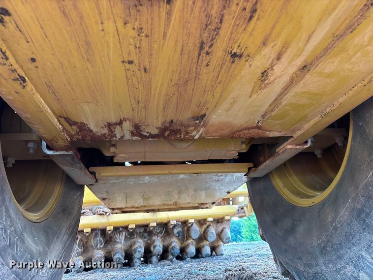image for item DU6362 2022 Caterpillar CP11 GC single drum vibratory roller
