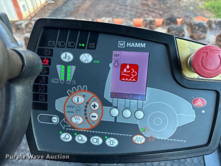 image for item DU6363 2017 HAMM H 10i P single drum vibratory roller