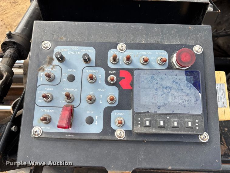 image for item DU6364 2005 Roadtec RP-190E paver