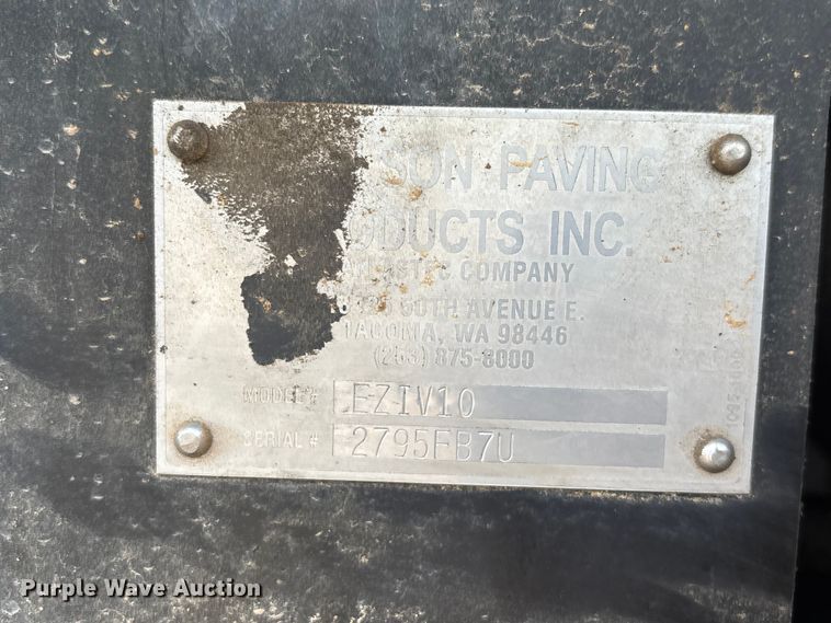 image for item DU6364 2005 Roadtec RP-190E paver