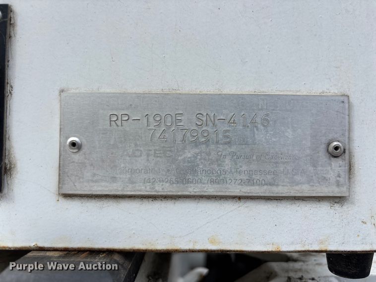 image for item DU6364 2005 Roadtec RP-190E paver